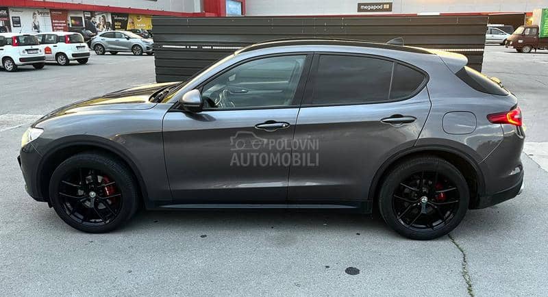 Alfa Romeo Stelvio 