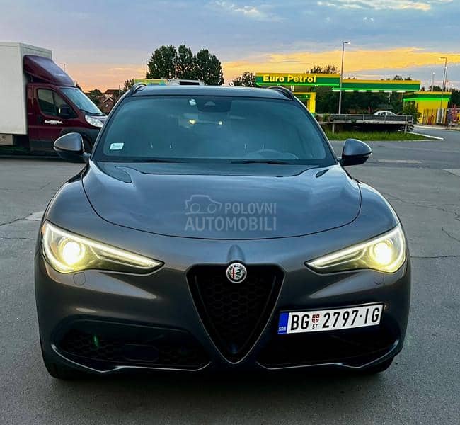 Alfa Romeo Stelvio 