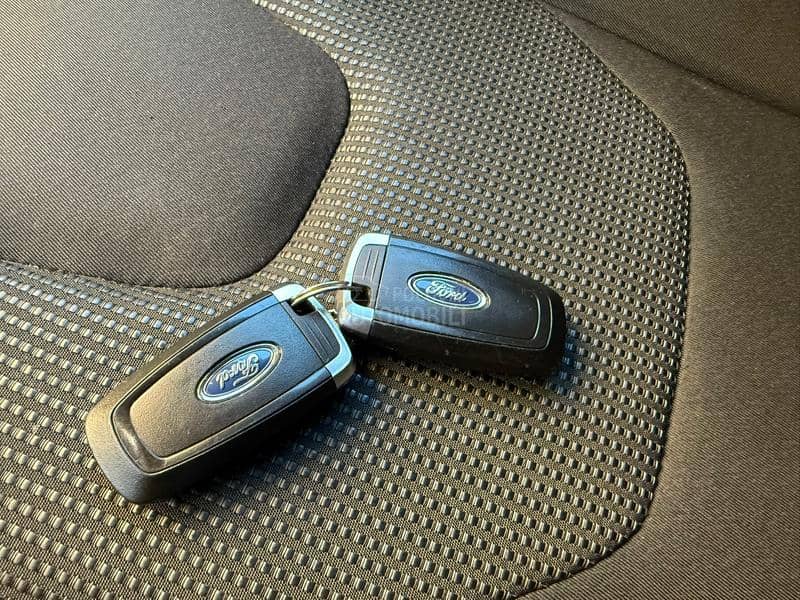 Ford Mondeo 2.0 Ecoblue Titanium