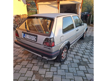 Volkswagen Golf 2 GTI