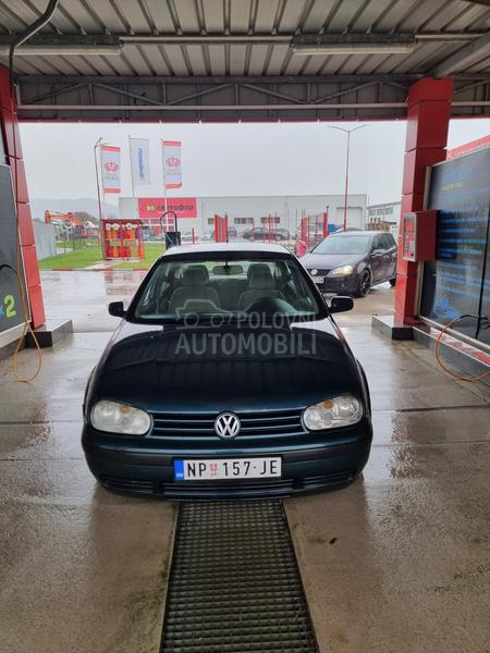 Volkswagen Golf 4 