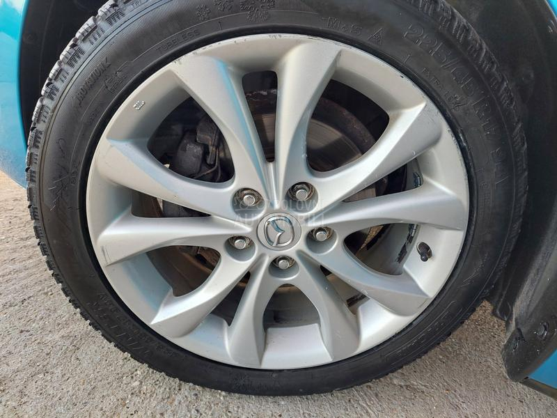 Mazda 3 1.6 B.