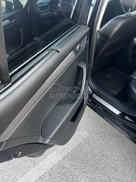 Škoda Superb 2.0 Style Plus