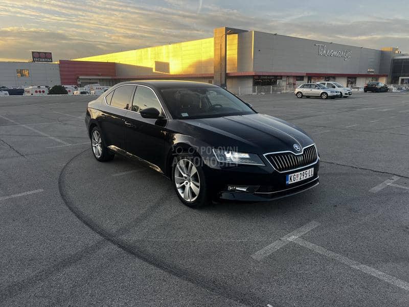 Škoda Superb 2.0 Style Plus