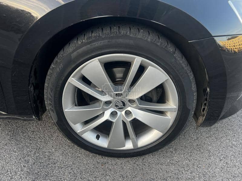 Škoda Superb 2.0 Style Plus