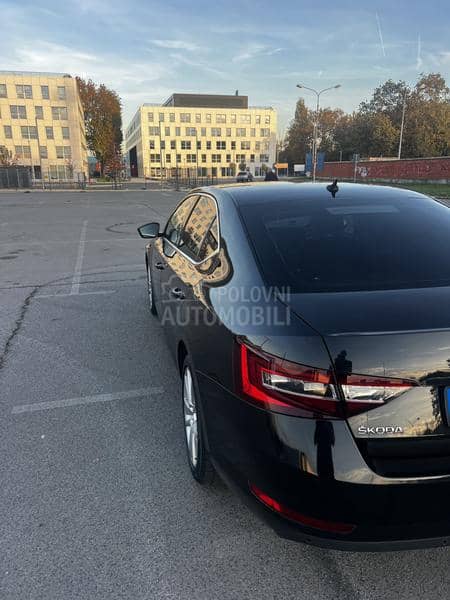 Škoda Superb 2.0 Style Plus
