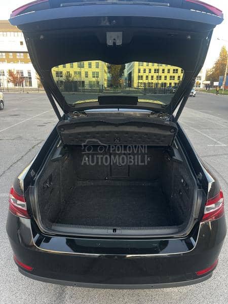 Škoda Superb 2.0 Style Plus