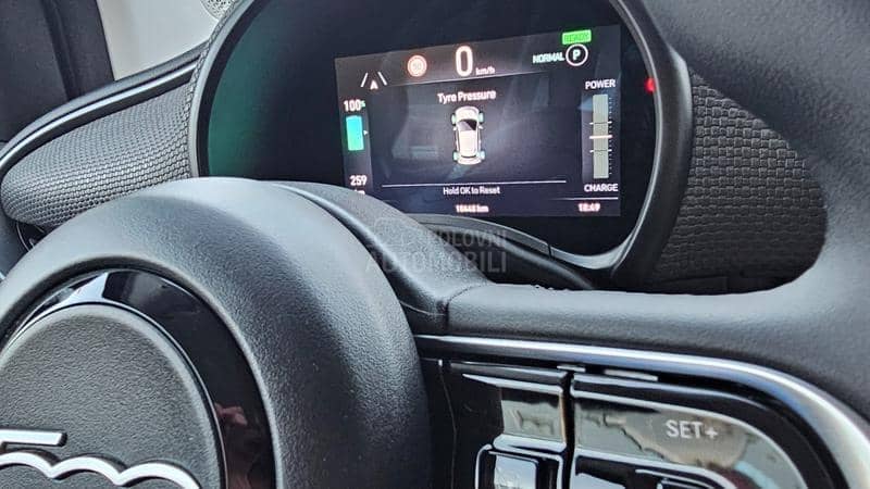 Fiat 500e La prima 3 plus 1