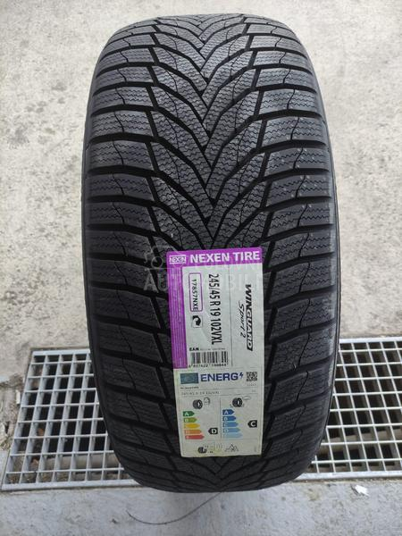 Nexen 245/45 R19 Zimska