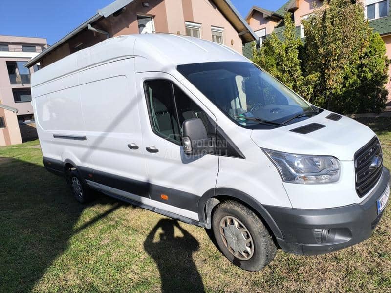 Ford Transit MAXI