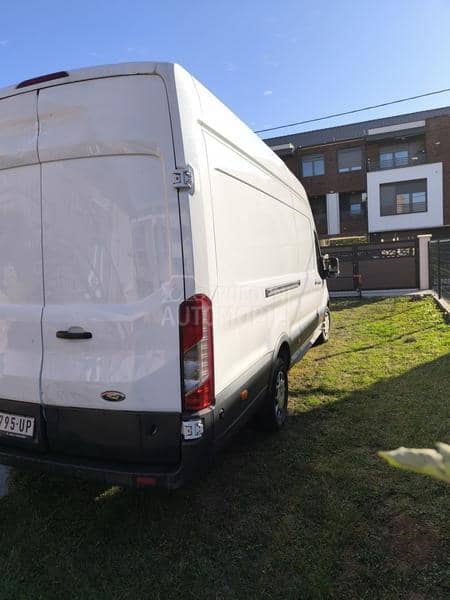 Ford Transit MAXI