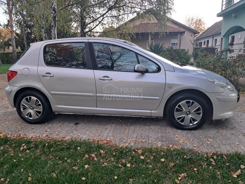 Peugeot 307 RESTAJLING