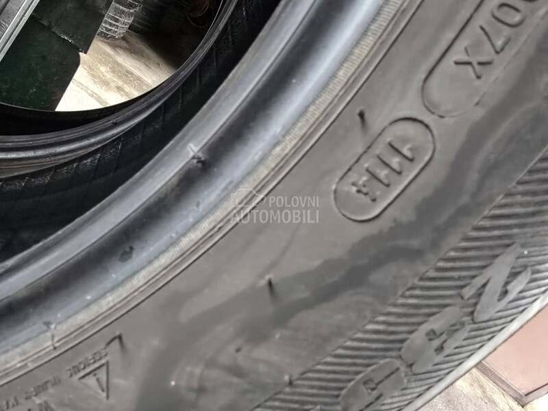 Michelin 235/60 R18 Zimska