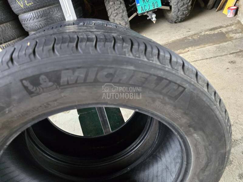 Michelin 235/60 R18 Zimska