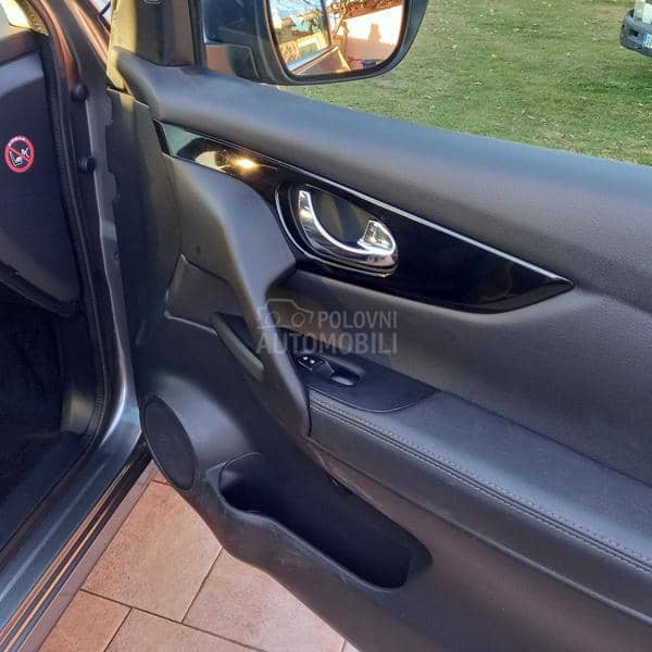 Nissan Qashqai 1.2  DIG-T tekna