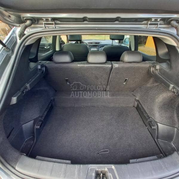 Nissan Qashqai 1.2  DIG-T tekna