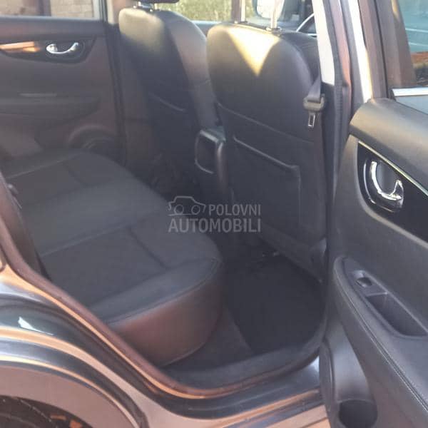 Nissan Qashqai 1.2  DIG-T tekna
