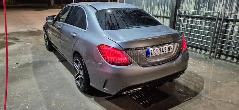 Mercedes Benz C 200 