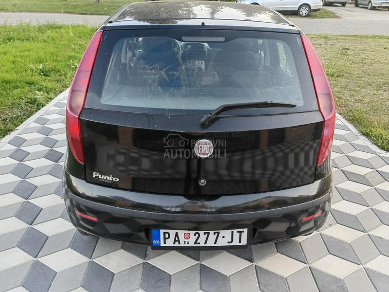 Fiat Punto 1.2 8v Emotion