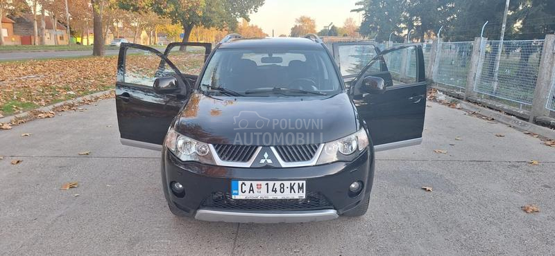Mitsubishi Outlander 2.0 di-d