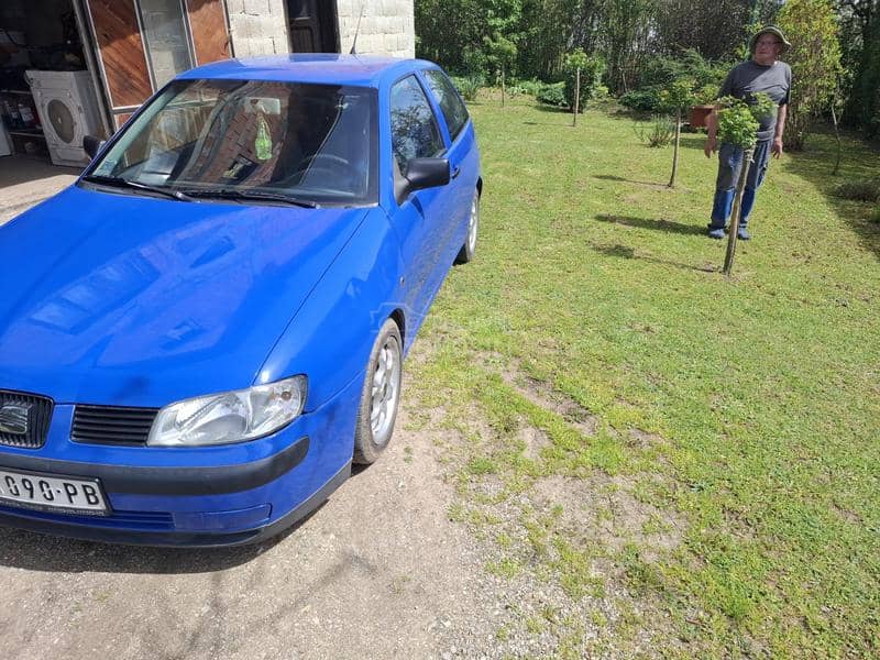 Seat Ibiza 