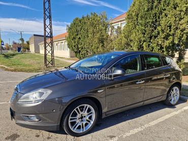Lancia Delta 1.4 multiair