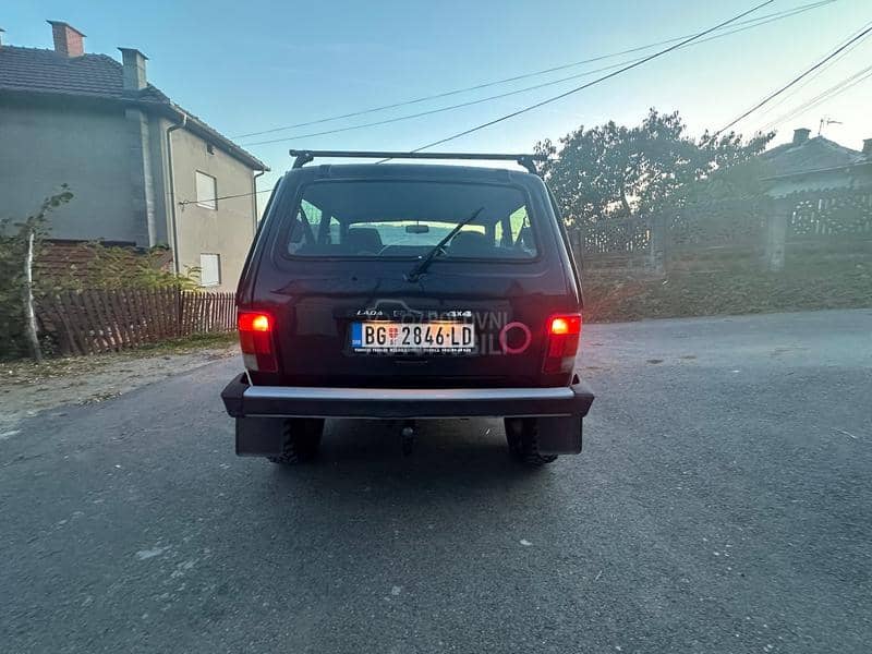 Lada Niva 