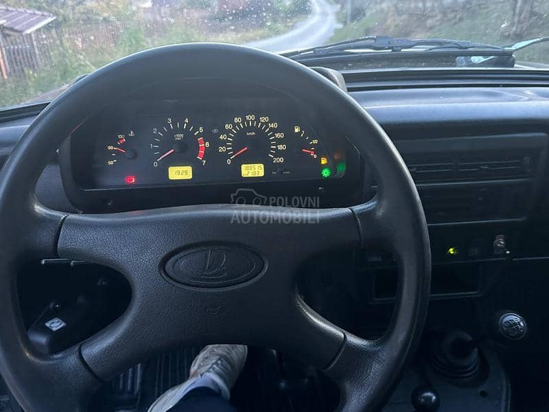 Lada Niva 