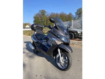 Piaggio xevo 250
