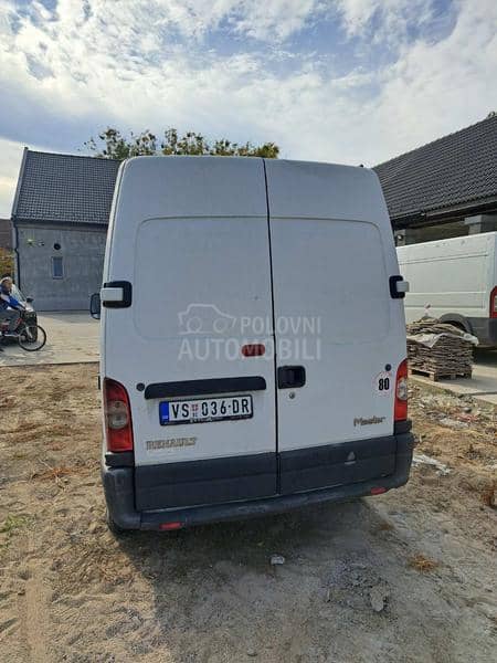 Renault Master 2.5