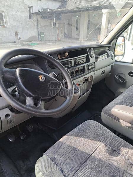 Renault Master 2.5