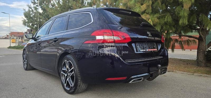 Peugeot 308 DVD/KAM/PANO