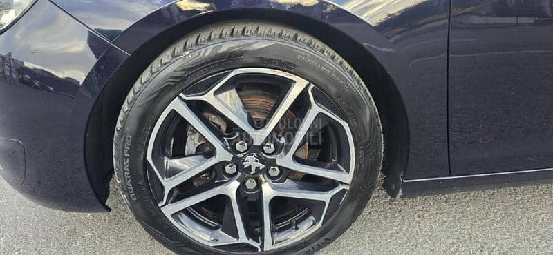 Peugeot 308 DVD/KAM/PANO