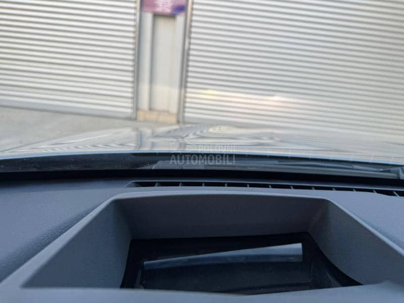 BMW X3 2.0d VELIKI SERVI