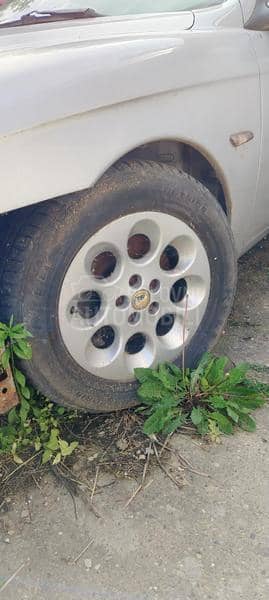 Alfa Romeo 156 2.0 TS 2002. god. -  kompletan auto u delovima