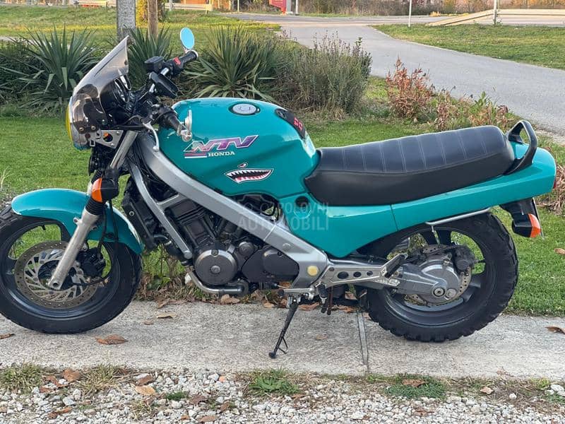 Honda NTV 650