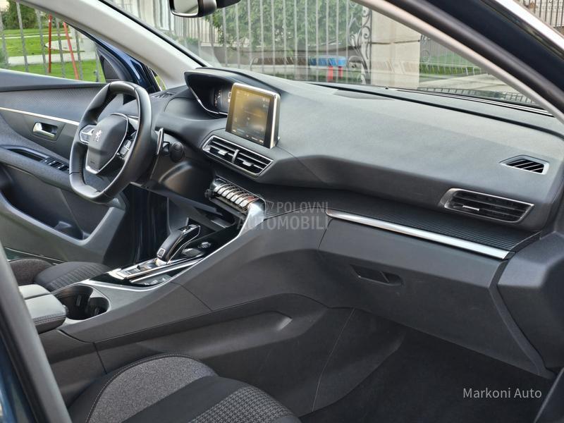 Peugeot 3008 1.5 HDI/AUT/LED