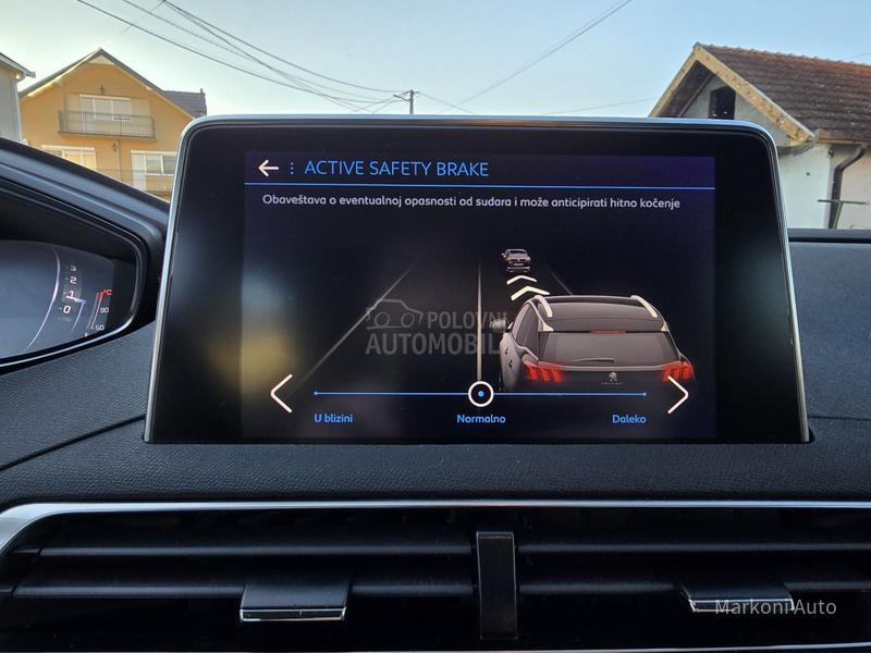 Peugeot 3008 1.5 HDI/AUT/LED