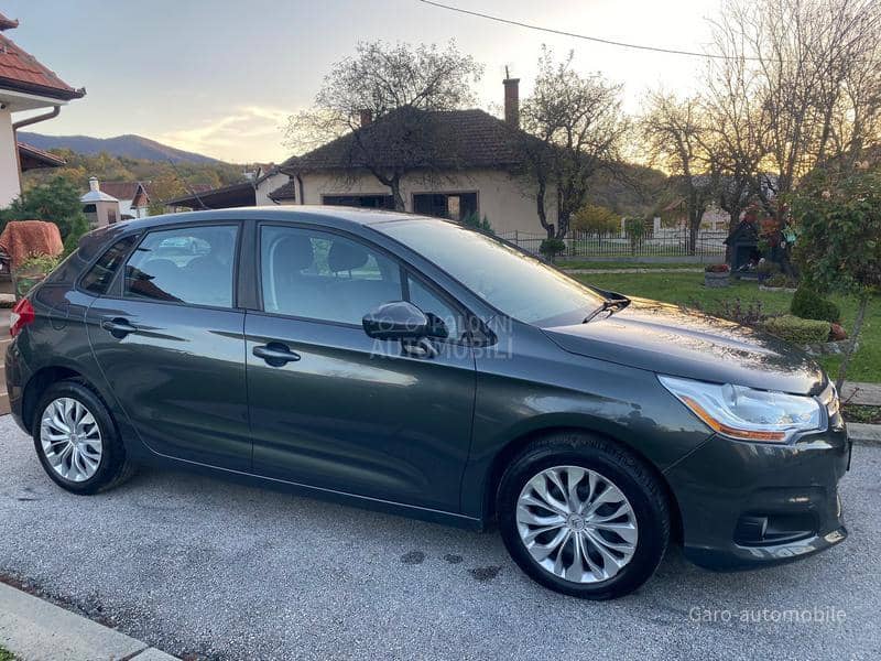 Citroen C4 1.4 SVAJCARSKA NOV