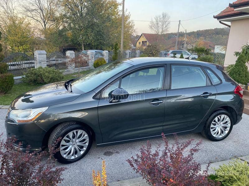 Citroen C4 1.4 SVAJCARSKA NOV