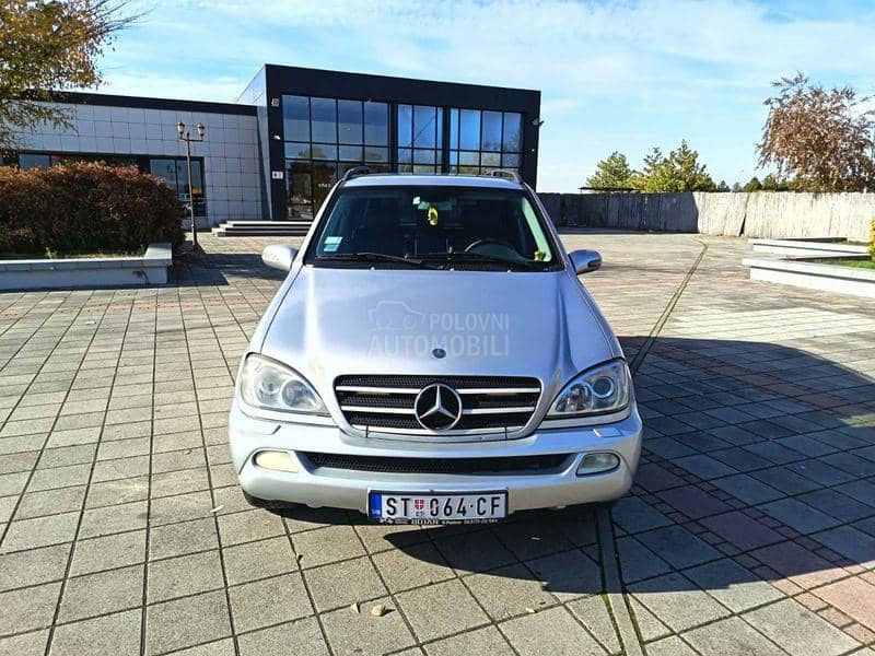 Mercedes Benz ML 270 2.7
