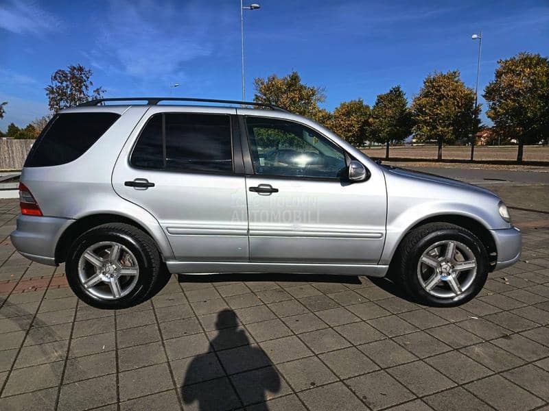 Mercedes Benz ML 270 2.7