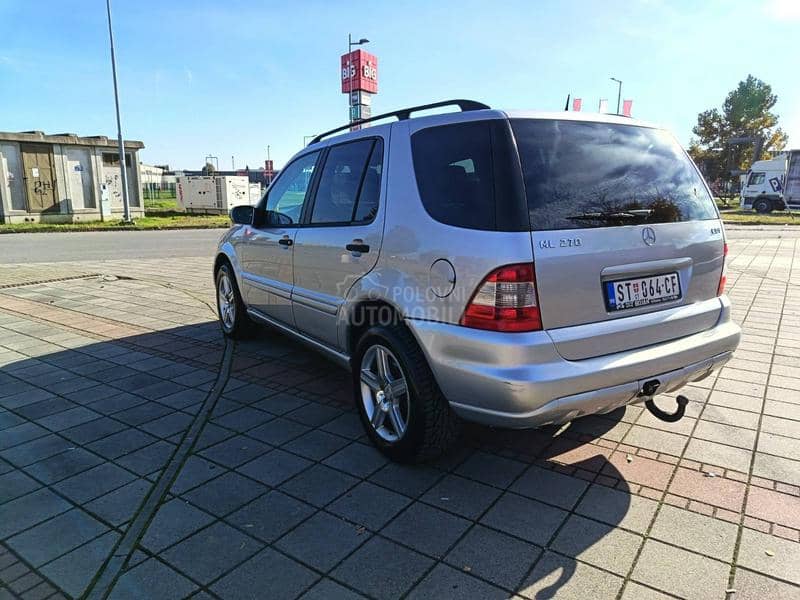 Mercedes Benz ML 270 2.7