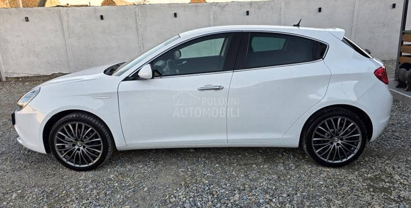 Alfa Romeo Giulietta 2.0jtdm nov nov