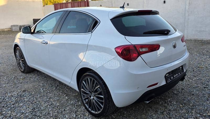 Alfa Romeo Giulietta 2.0jtdm nov nov