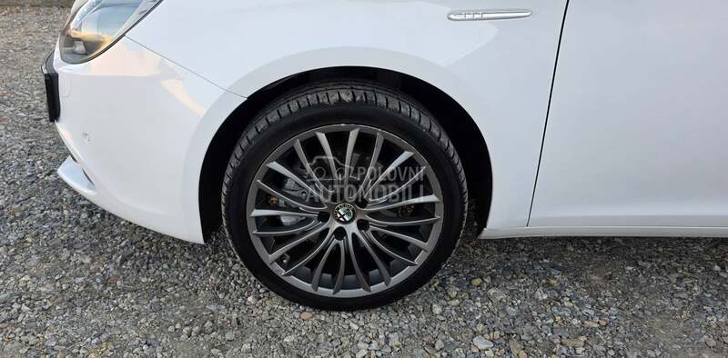 Alfa Romeo Giulietta 2.0jtdm nov nov