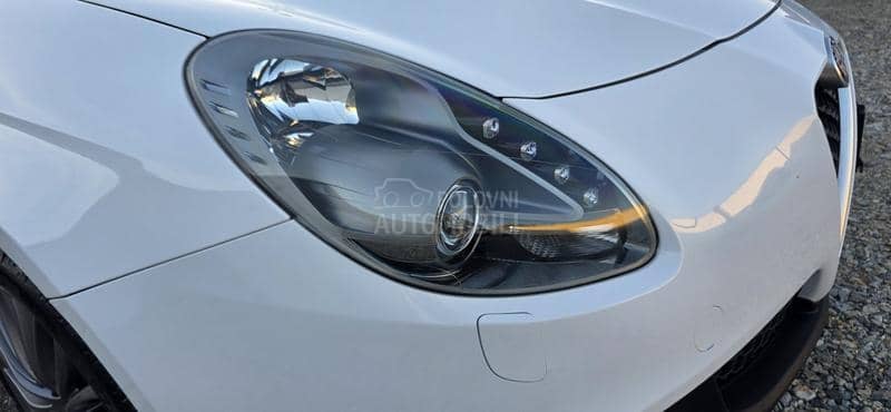 Alfa Romeo Giulietta 2.0jtdm nov nov