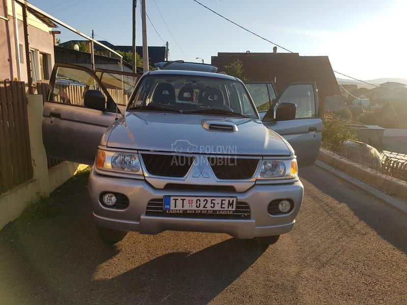 Mitsubishi Pajero Sport 