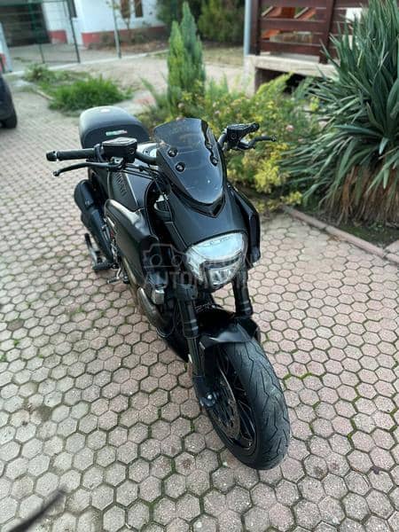 Ducati Diavel