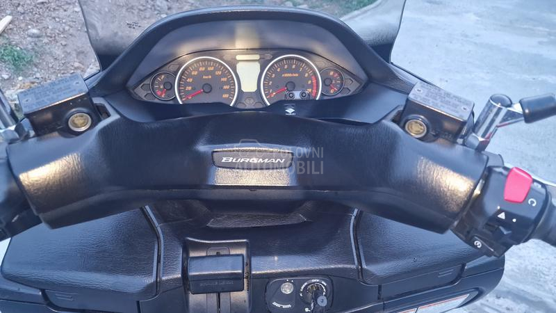 Suzuki Burgman 400